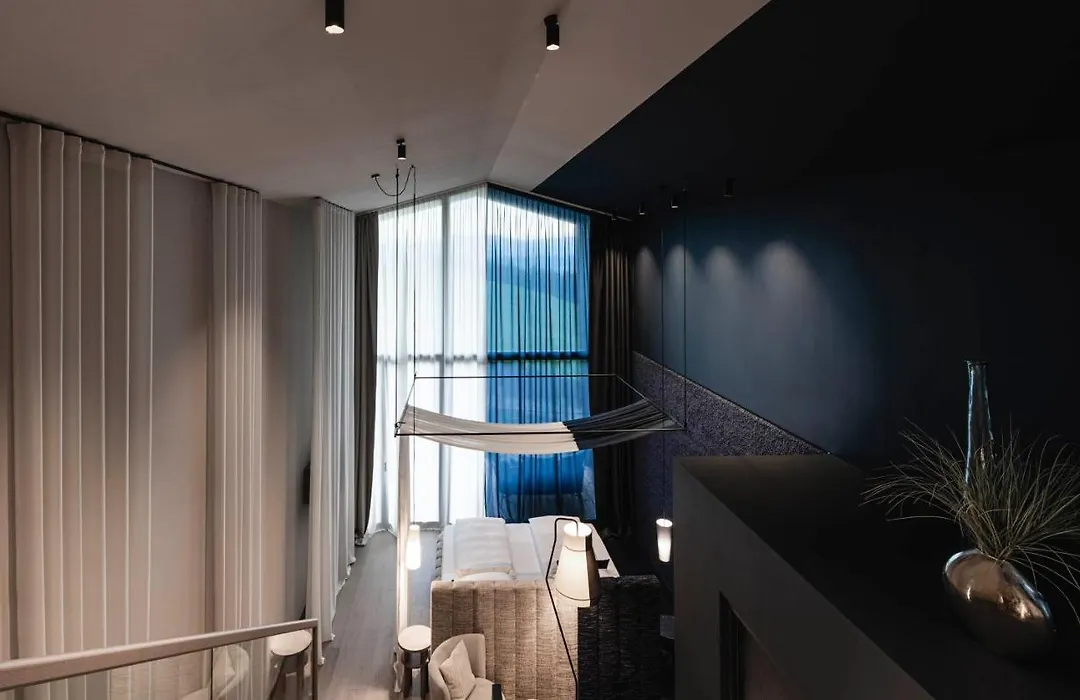 Aeon Hotel - Adults Only Bed & Breakfast-1